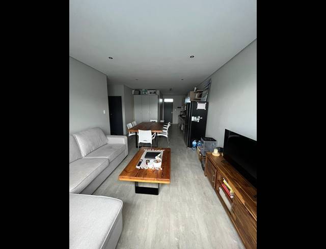 2 BEDROOM PROPERTY TO RENT IN MENLO PARK